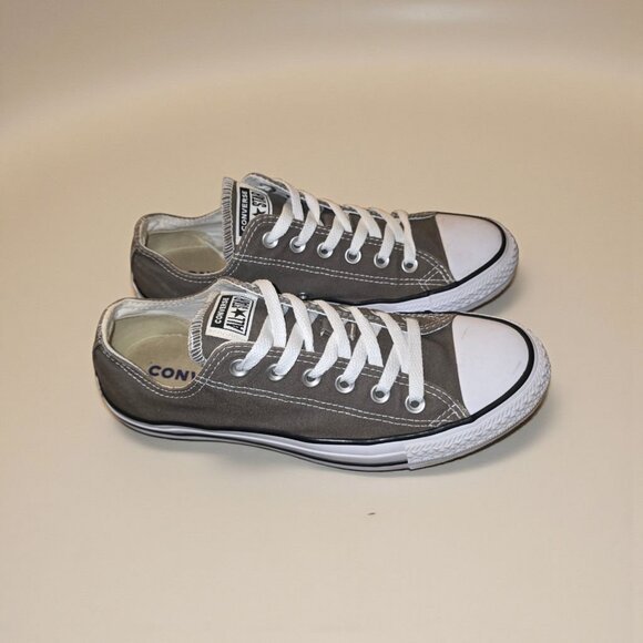 Converse Chuck Taylor All Star Low Top Charcoal Canvas Women’s 9 Classic Sneaker - Picture 1 of 11